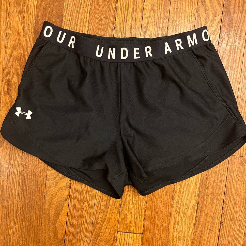 Under Armour Men’s Black Shorts